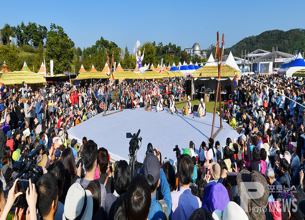 안성맞춤 남사당 바우덕이 축제. 사진=엄태수 기자